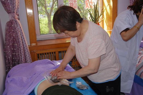 治疗灰指甲时应遵循的注意事项 治疗灰指甲时应遵循的注意事项