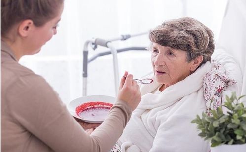 女生胃疼是怎么引起的 女生胃疼是怎么引起的